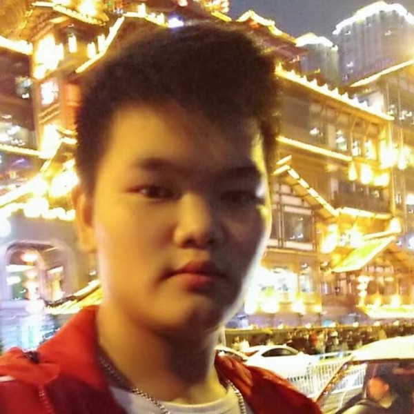 短靴淡淡的照片