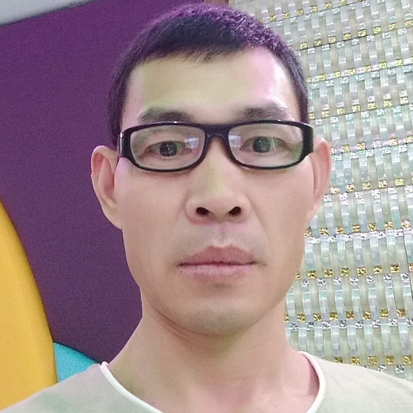 仙人掌回首无语的照片
