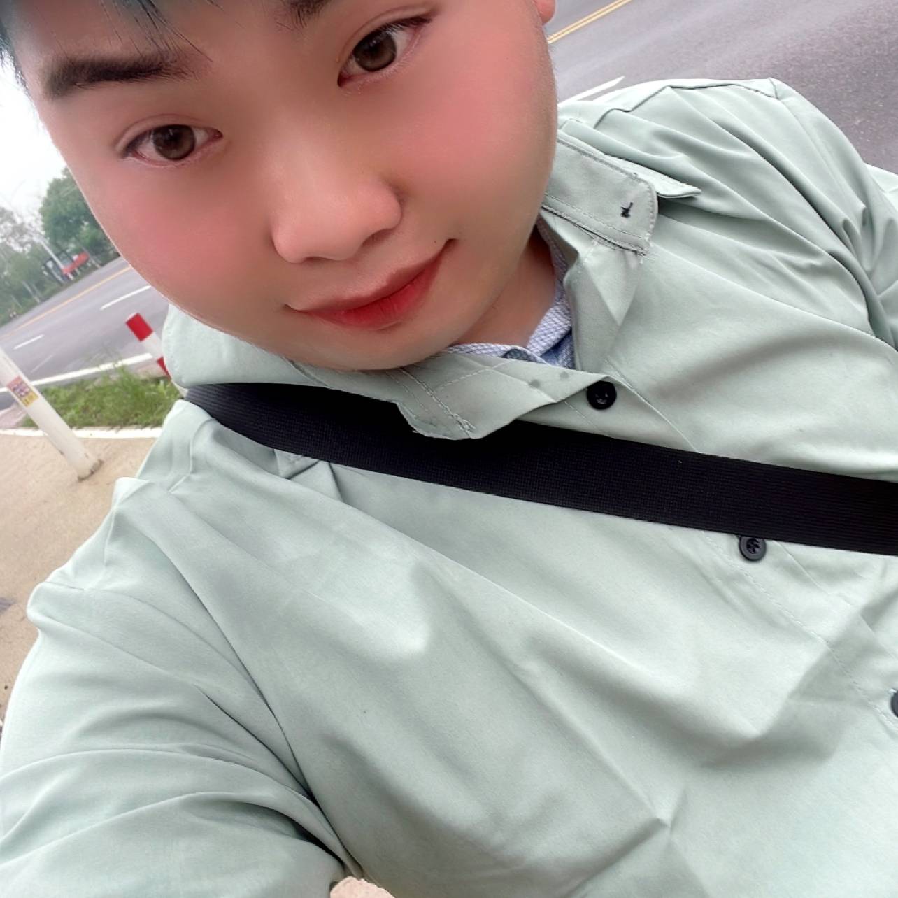初见龙少的照片