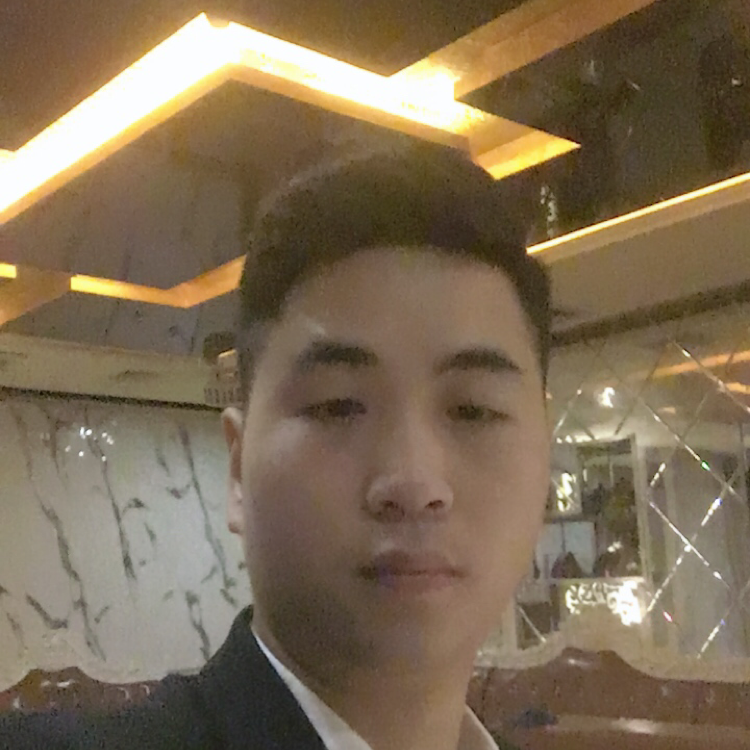 小谭单身的照片