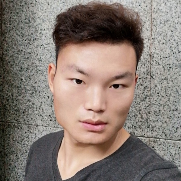 拥抱1的照片