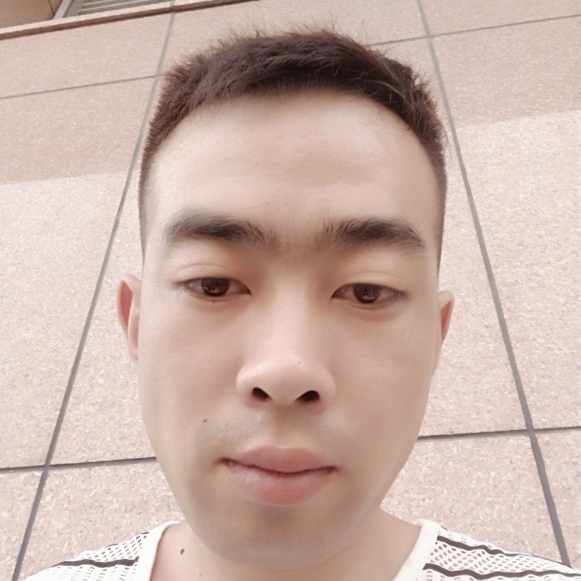 真淳蹙眉刺猬的照片