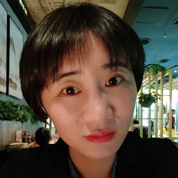君凡的照片