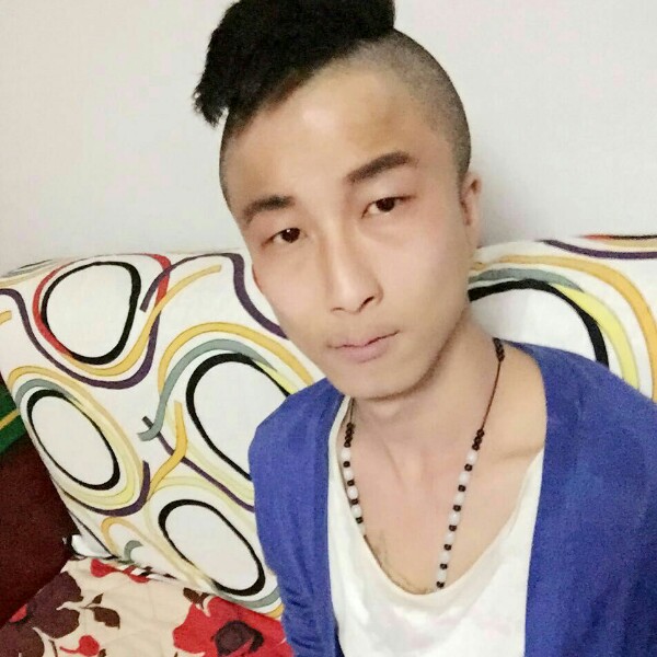 姜焕骏的照片