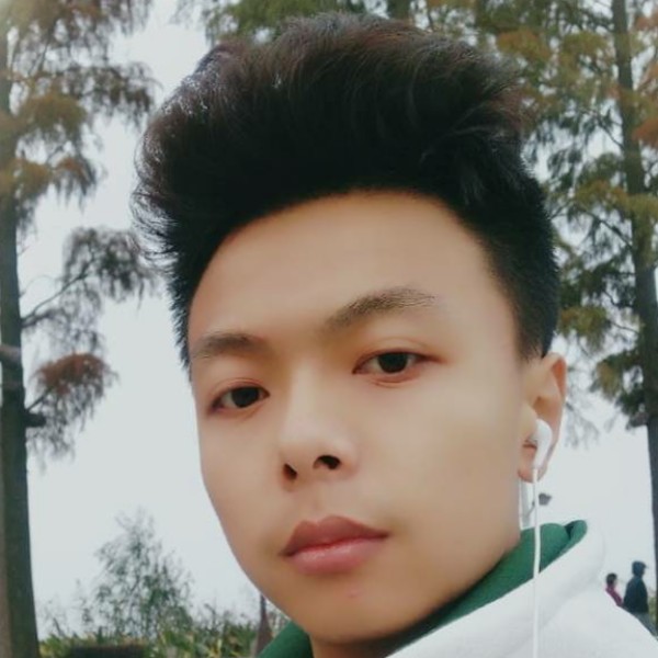黄振明的照片