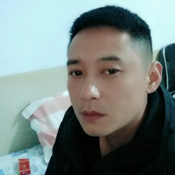铁川的照片