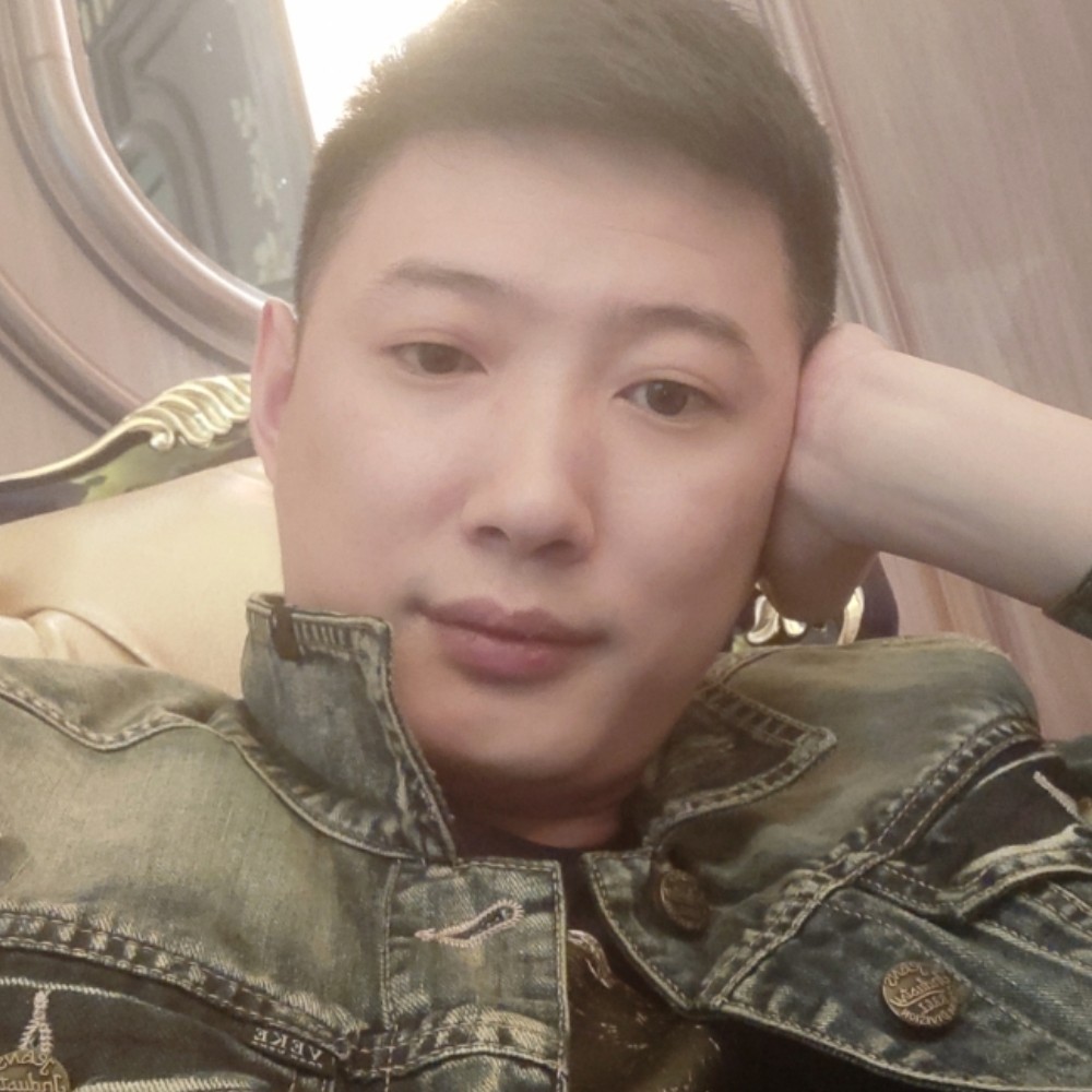 121li的照片