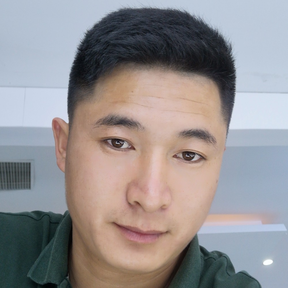 殷钥的照片