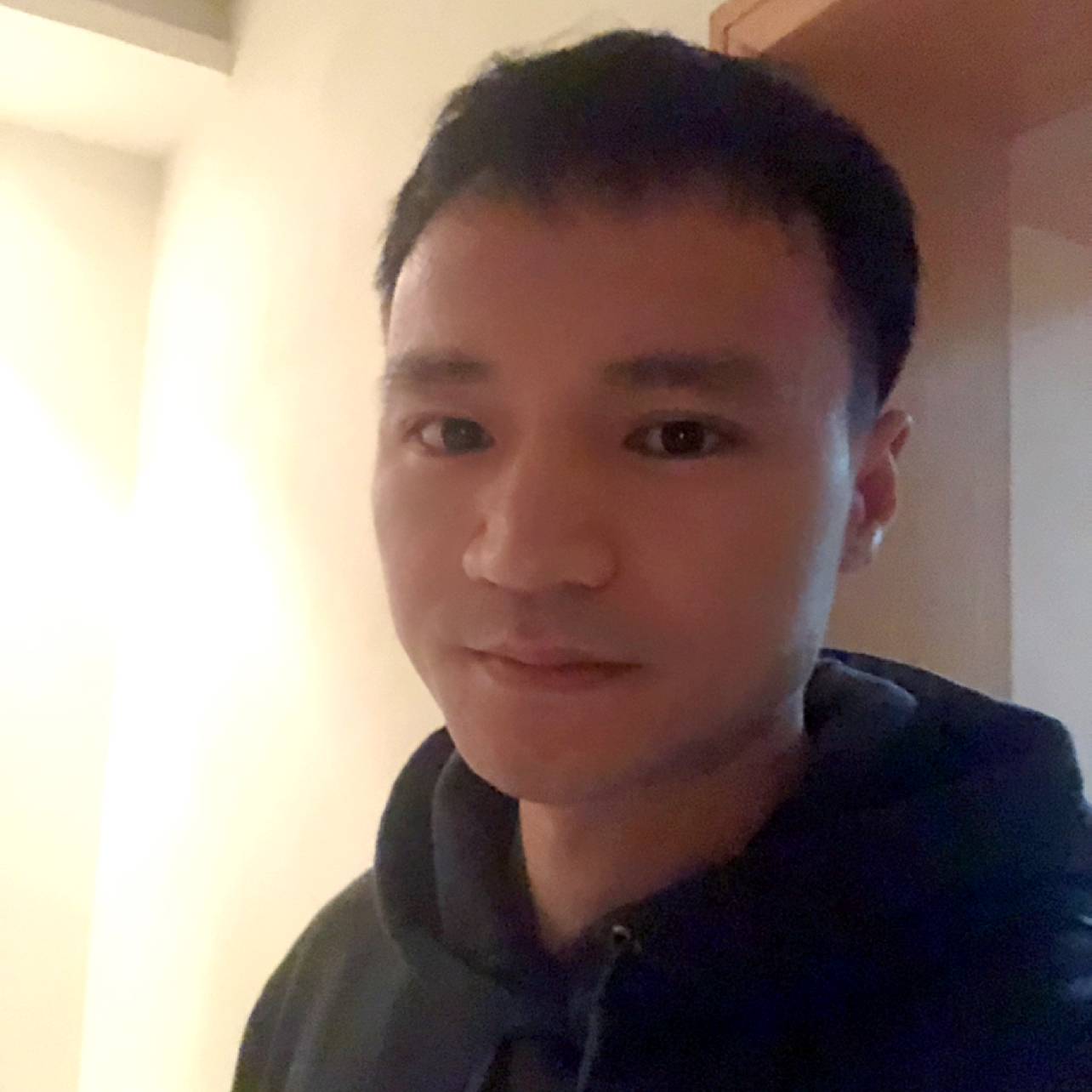 背包等待冷静的照片
