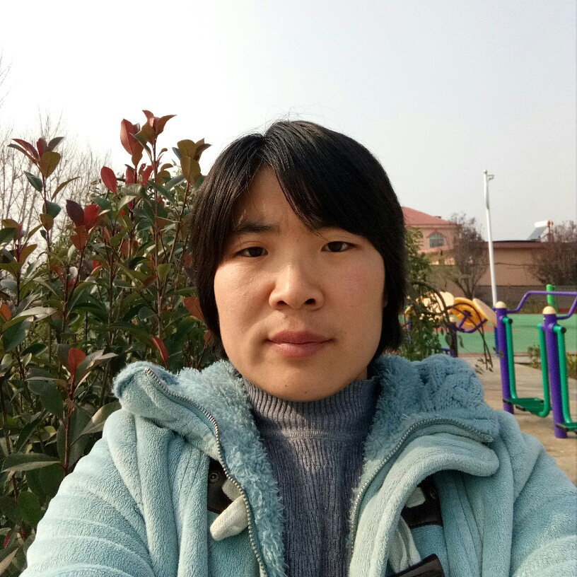 缥缈口红的照片