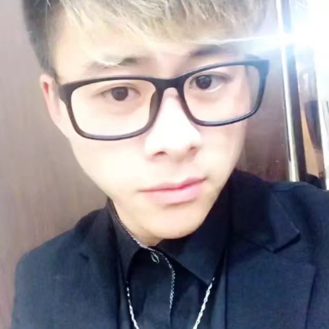 冬瓜浅吻刻苦的照片