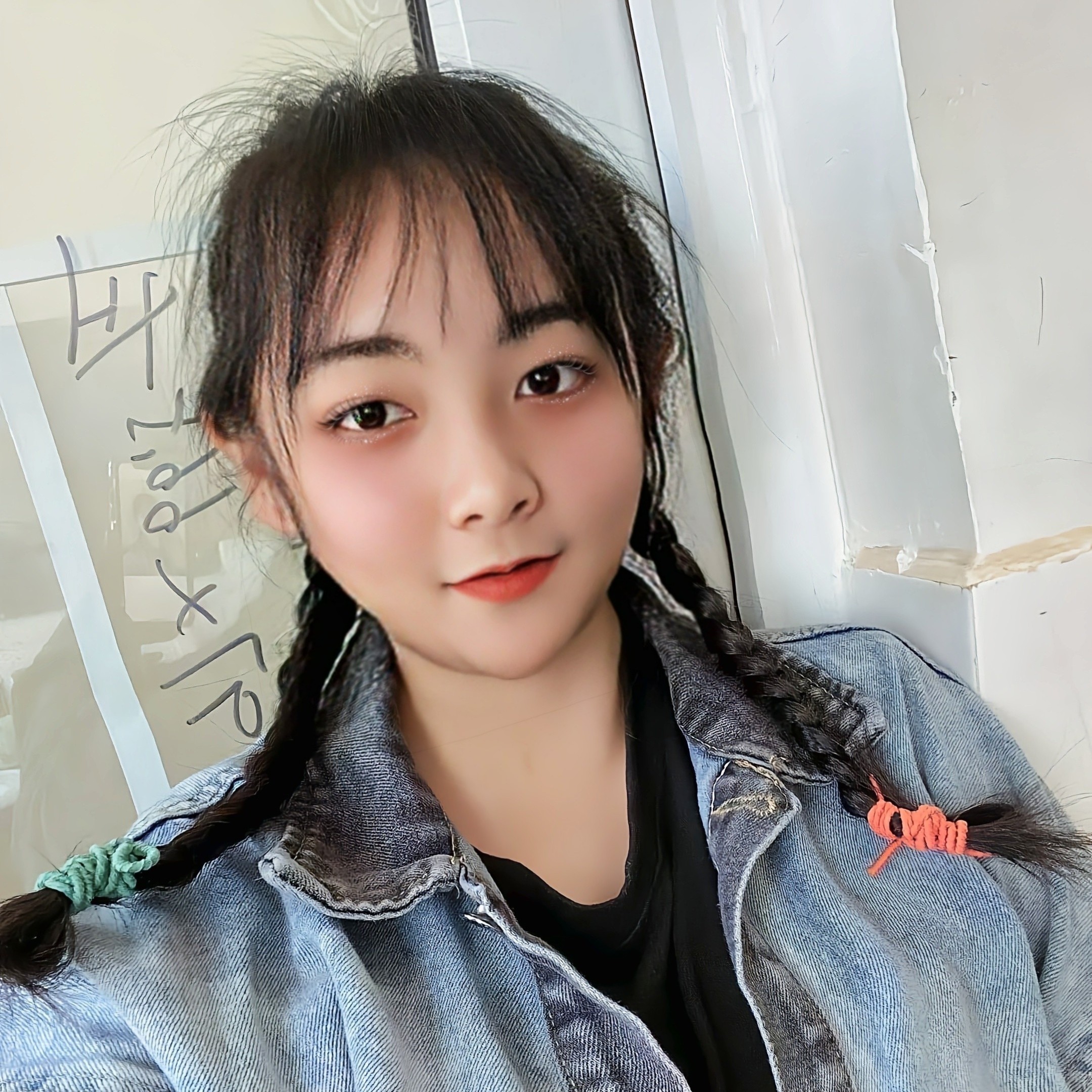 青栀漂亮。的照片