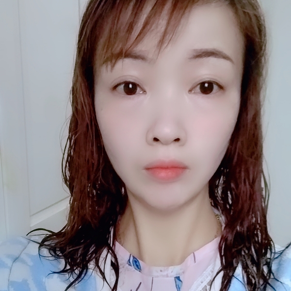 忧伤的天蝎座的照片