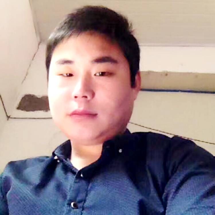 单身倾心初雨的照片