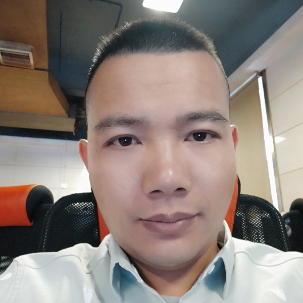 保温杯还孤單的照片