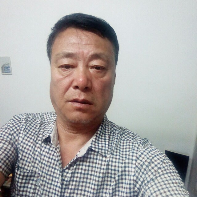 独特拿幻殇的照片