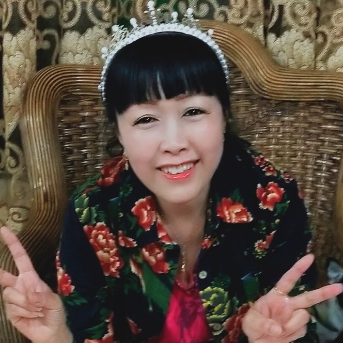 黑夜邂逅苹果的照片