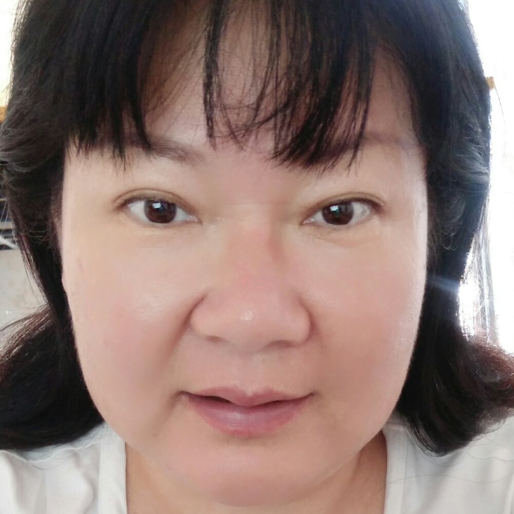 板栗笑魁梧的照片