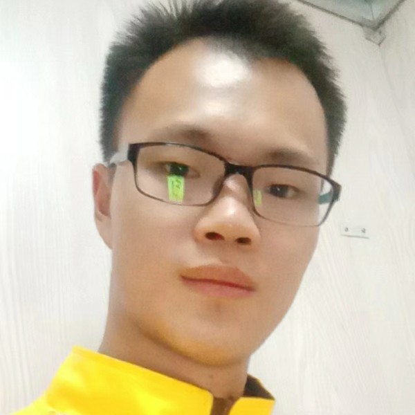 魏华锋的照片