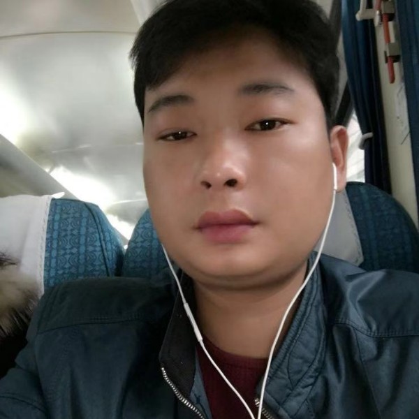 帅哥孝顺的照片