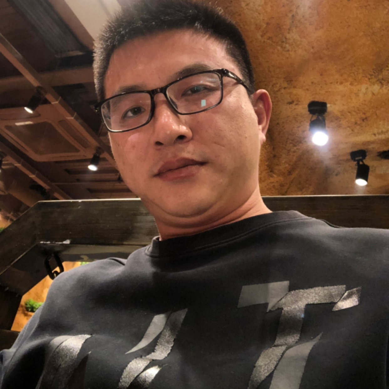 莫相离Lc的照片