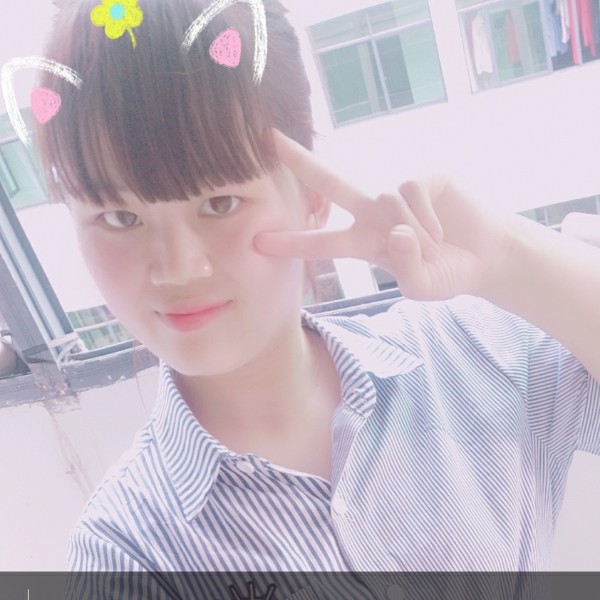 迷人若溪的照片