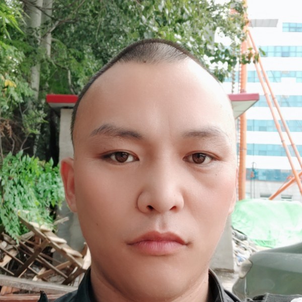 姚至一的照片