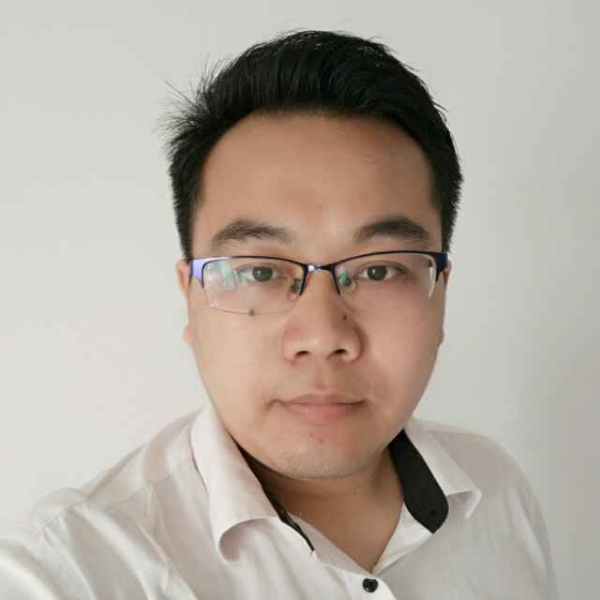慕晴风的照片