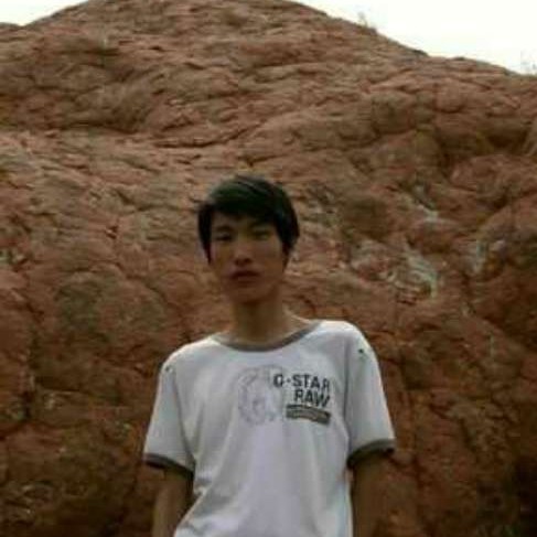 哭着奔跑的地球的照片