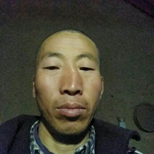东方红星平安家人的照片
