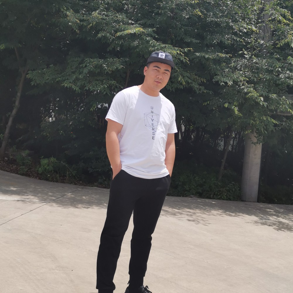 国际暖男的照片
