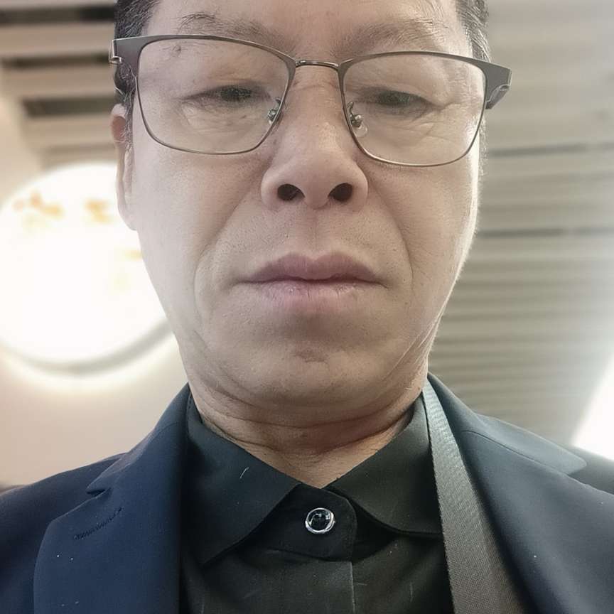 透彻爱陌殇的照片