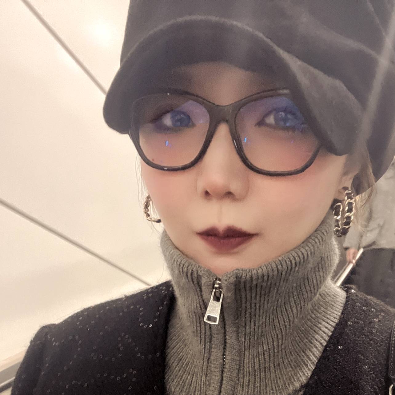 某某姑娘的照片