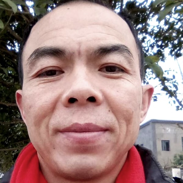 喻伟的照片