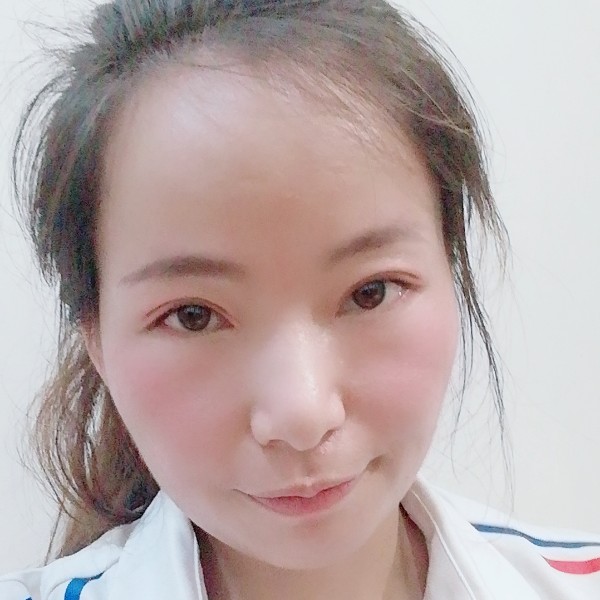 锦瑟还还单身的照片