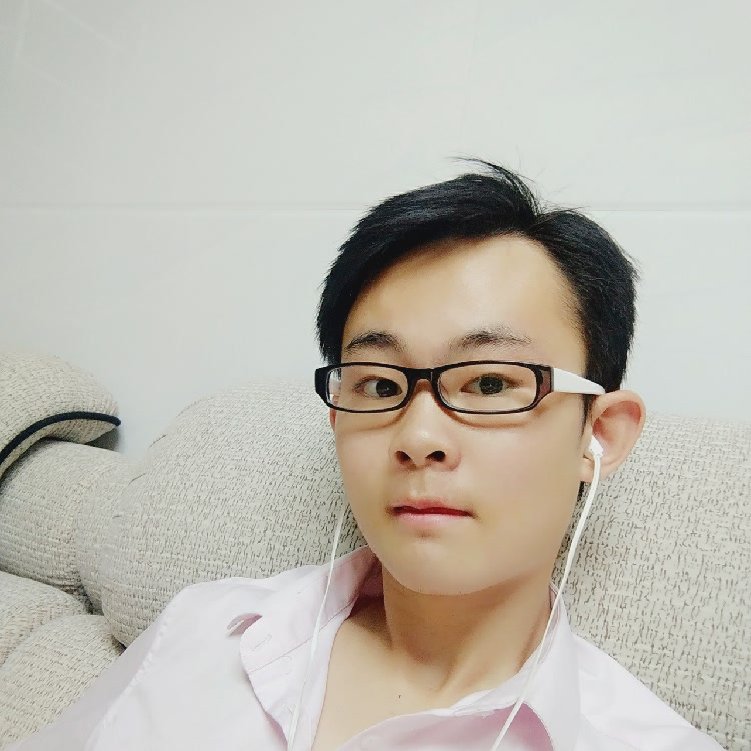 晨曦用冷静的照片