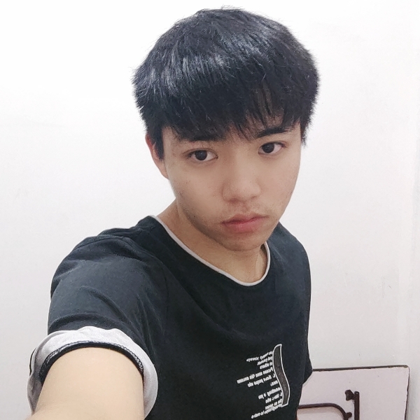 小松鼠蹙眉淡淡的照片