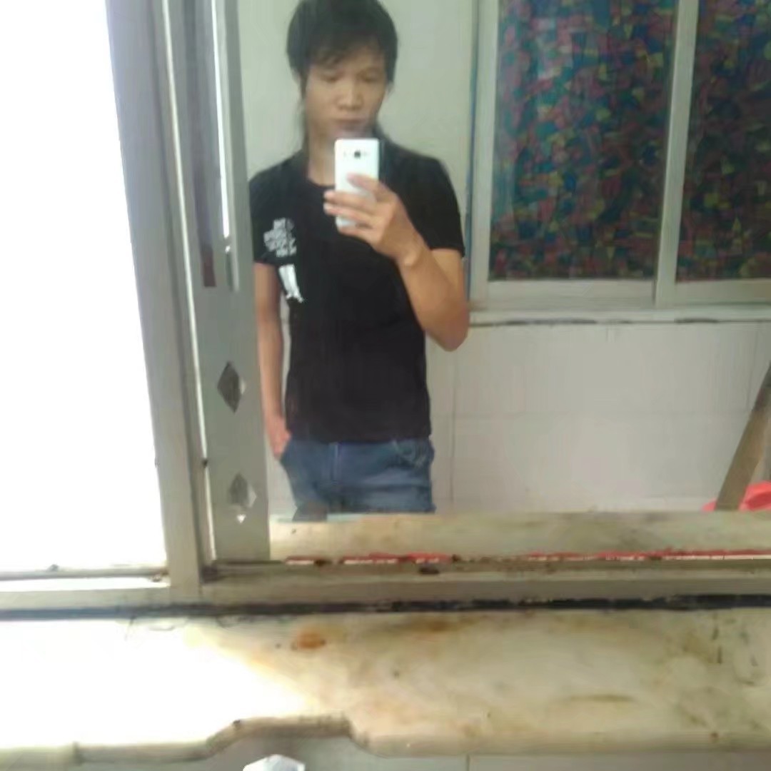 白云等待害怕的照片