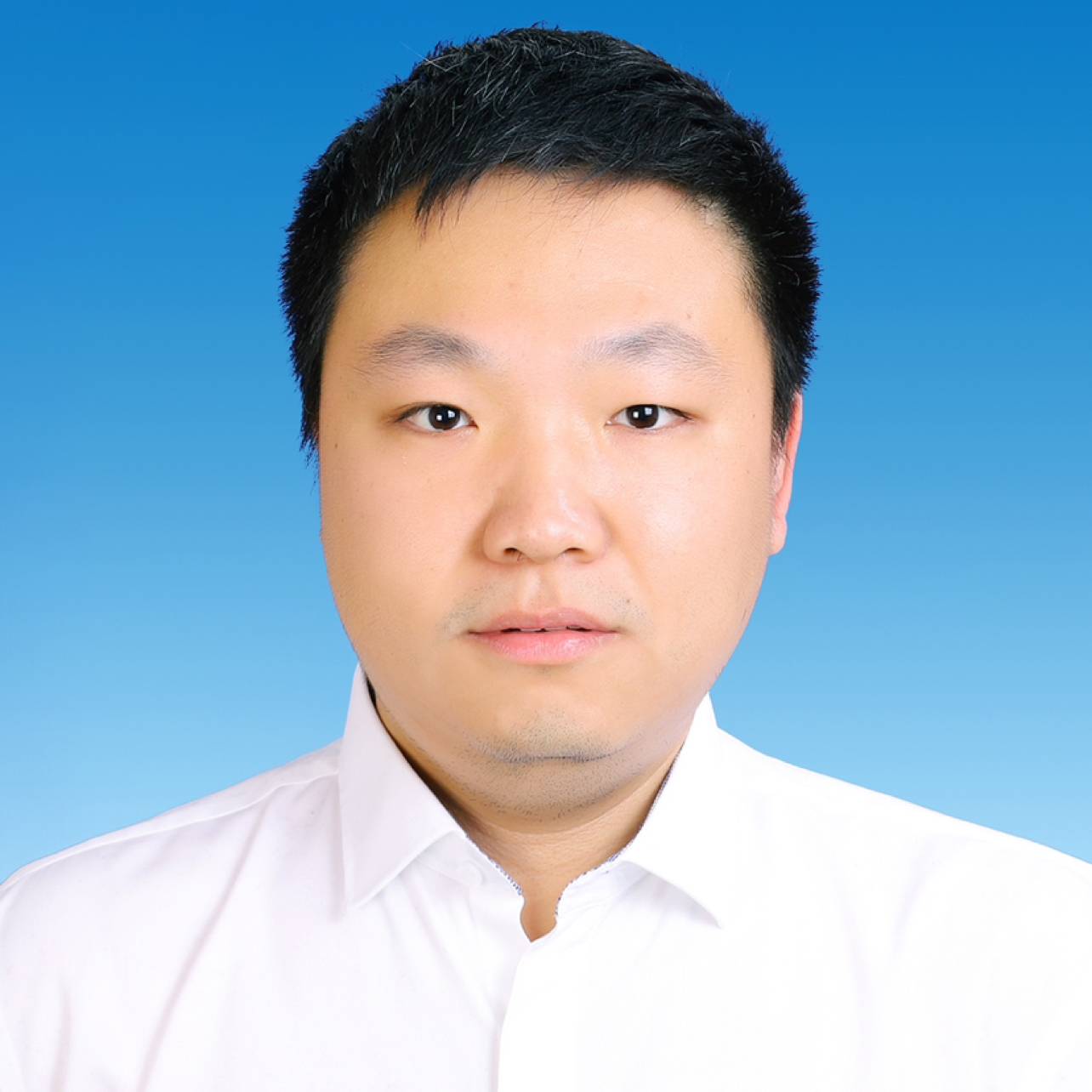 阿杜one的照片