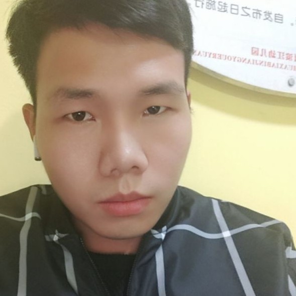 余生多陪伴的照片