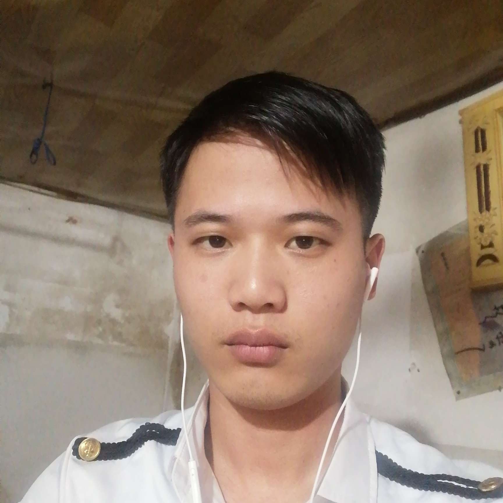 暧昧迎无可取代的的照片