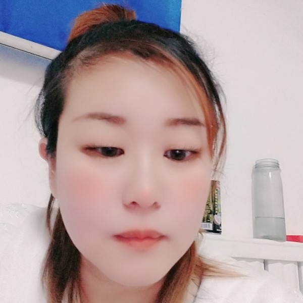 蜜粉保卫斯文的照片