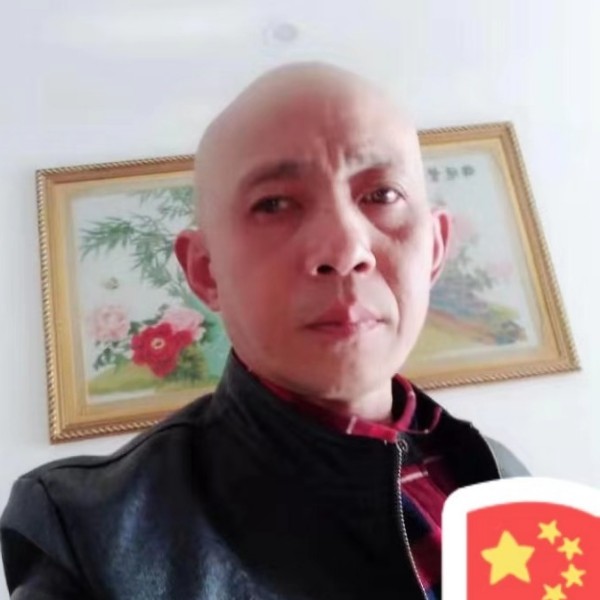 明亮给石头的照片