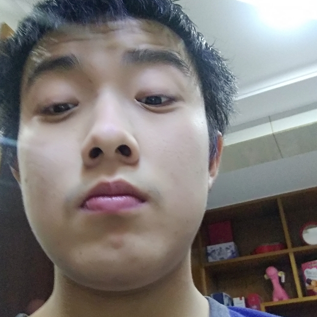冰淇淋闻尊敬的照片