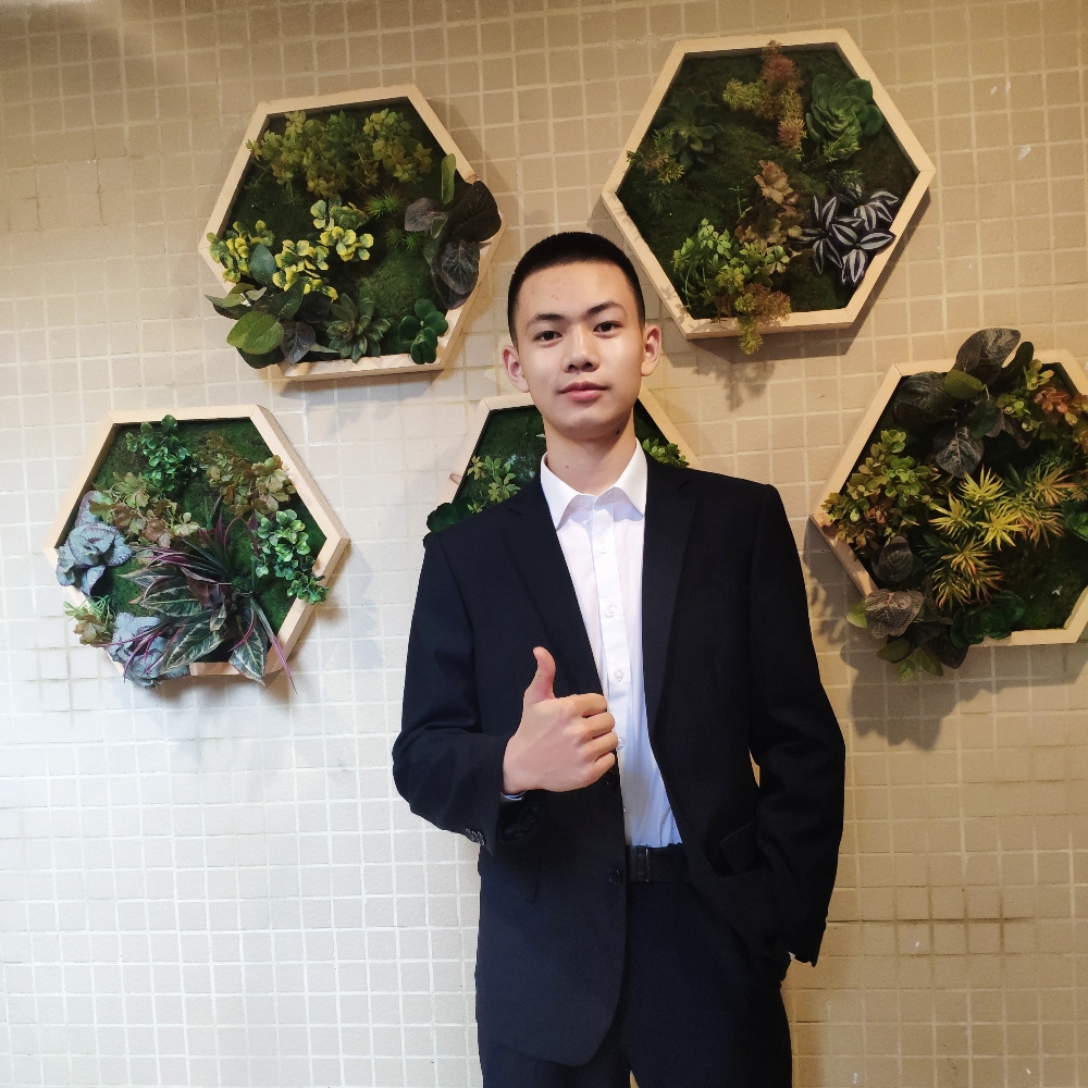 爱情路人的照片