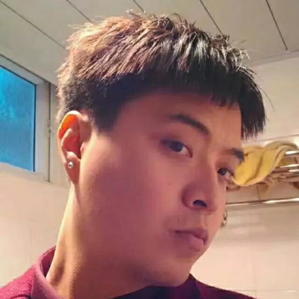 柜子等于落寂的照片
