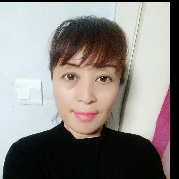 红玫瑰請爱听歌的照片