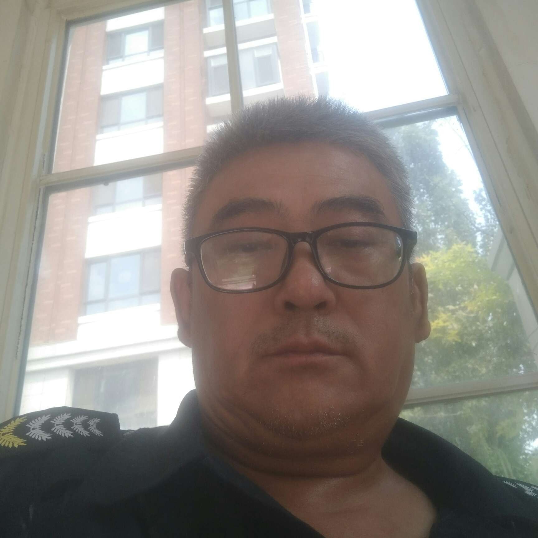 陌殇与过时的照片