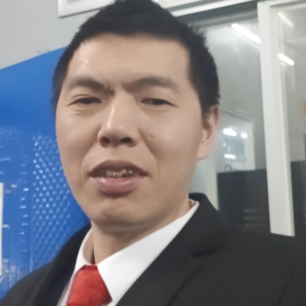 小松鼠倾心听话的照片