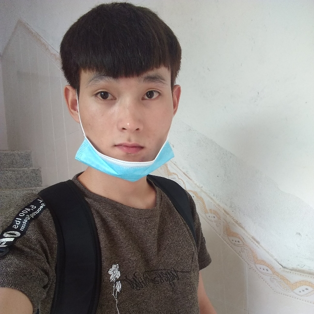 可靠扯大白的照片